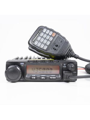 Dynascan M-6D-U PNI UHF-Radiosender